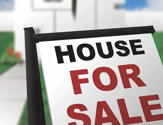 Constructed House in sch 10 on urgent sale @8279137297